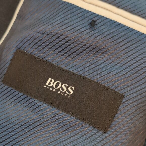 Hugo Boss 100% Wool Blazer Size 44R - Picture 5 of 10